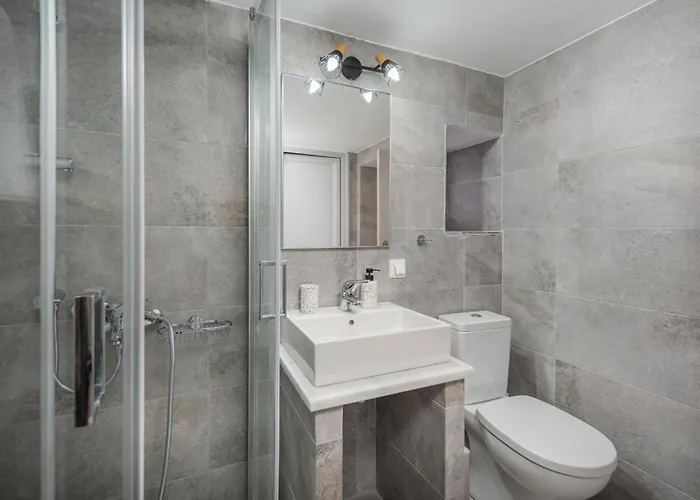 Michalis Feriehus Serifos Town